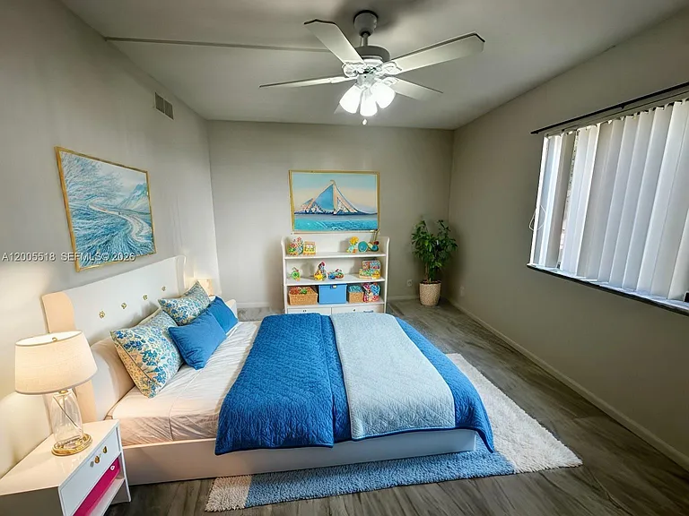 3162 Coral Springs Dr #4 — Photo 6