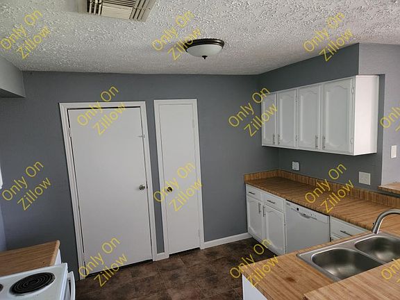 5th image of 310 Baycrest Dr