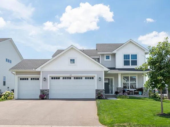 509 Waterford Pl, Waconia, MN 55387
