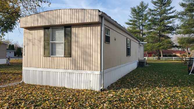 2nd image of 704 Mariwood Dr