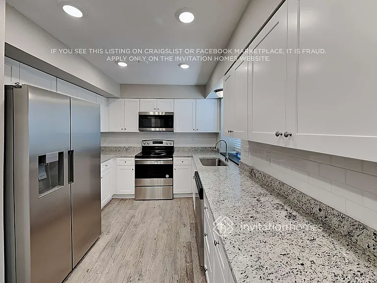 4140 Kayak Ct — Photo 9