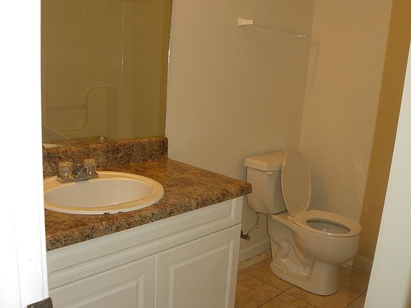2nd image of 1519 18th Ave E