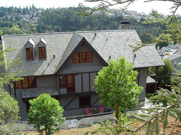 As beautiful from the rear as is from the front.