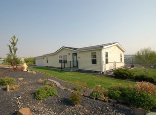 3045 SW Overlook Pl, Pendleton, OR 97801