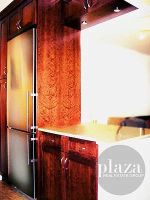 Rented by Plaza Real Estate Group | media 27
