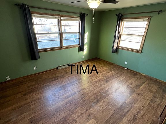 4th image of 2411 N Edgemore Ave Unit A
