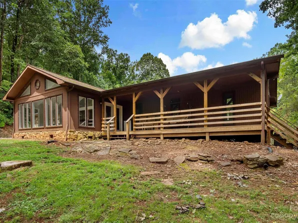 1218 Spooky Hollow Rd, Marion, NC 28752