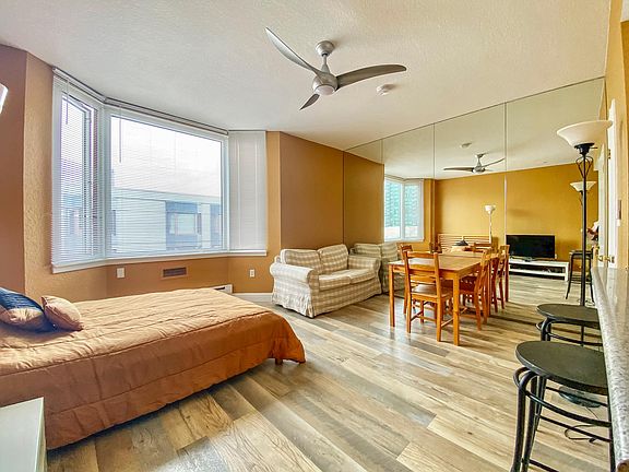 3rd image of 201 Harrison St APT 929