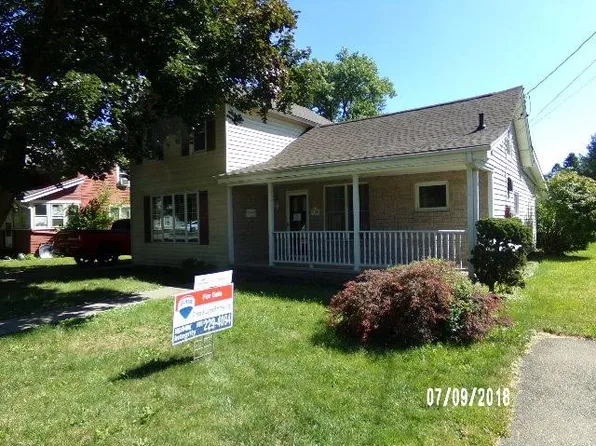 100 N Main St, Mount Morris, NY 14510