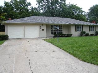 4707 El Monte St, Roeland Park, KS 66205