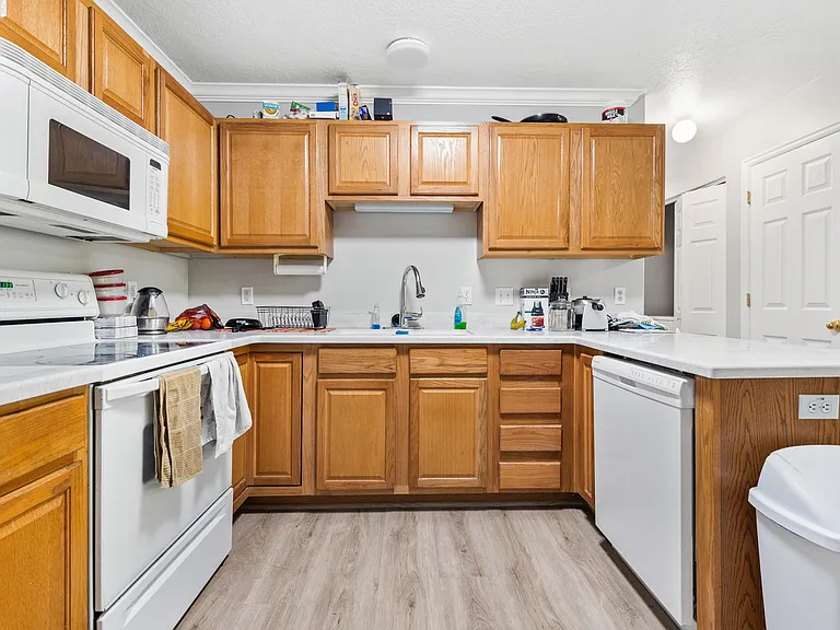 543 N University Ave #307 — Photo 7