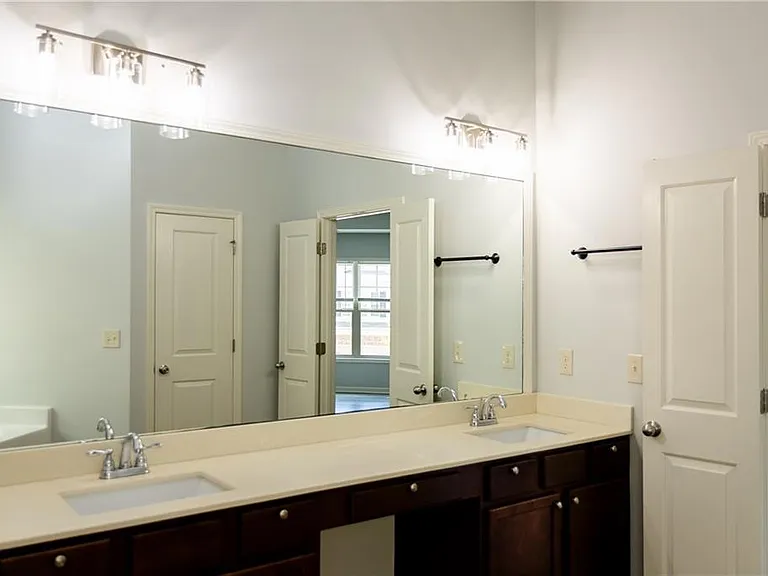 4960 Ducote Trl — Photo 25