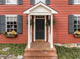 201 S Jefferson St, Lexington, VA 24450