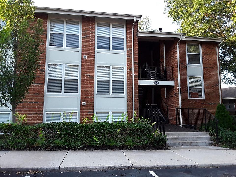1st image of 1970 Greenpoint Dr APT 204