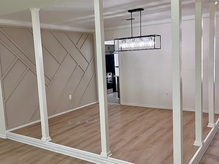 802 Voyager Dr — Photo 9