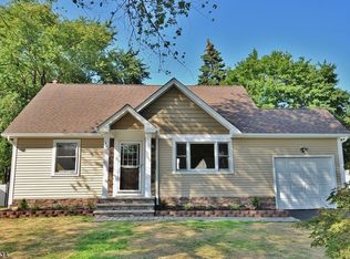 1408 Thelma Ter, Linden, NJ 07036