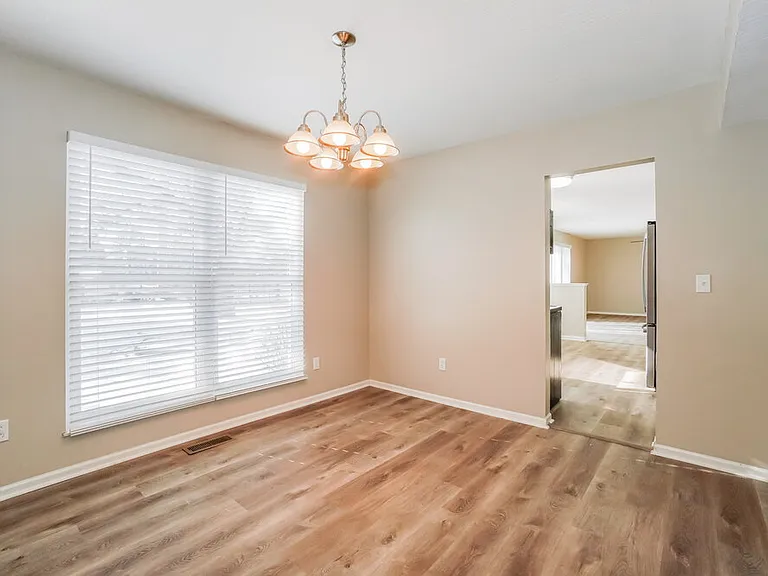 5305 Frisco Dr — Photo 7