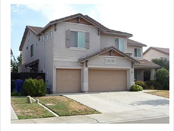 2nd image of 250 Aldeburgh Cir