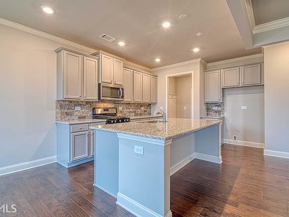 4th image of 4340 Birch Meadow Trl