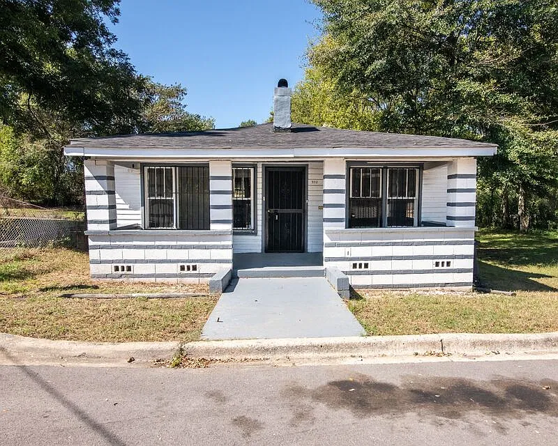 352 Court E