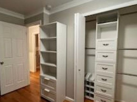 5th image of 1724 Keats Ave