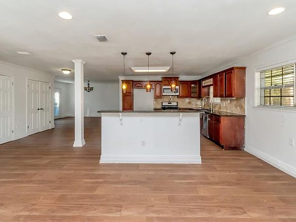 2nd image of 4956 Ringold Dr N