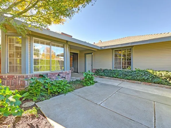 817 Fordham Dr, Woodland, CA 95695