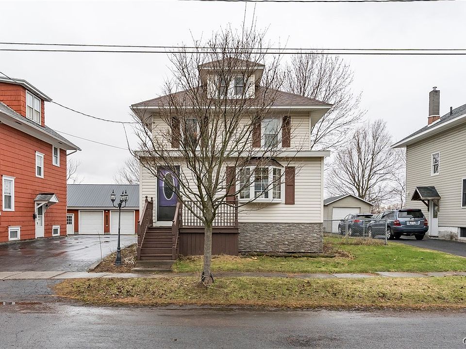1st image of 351 Pawling St
