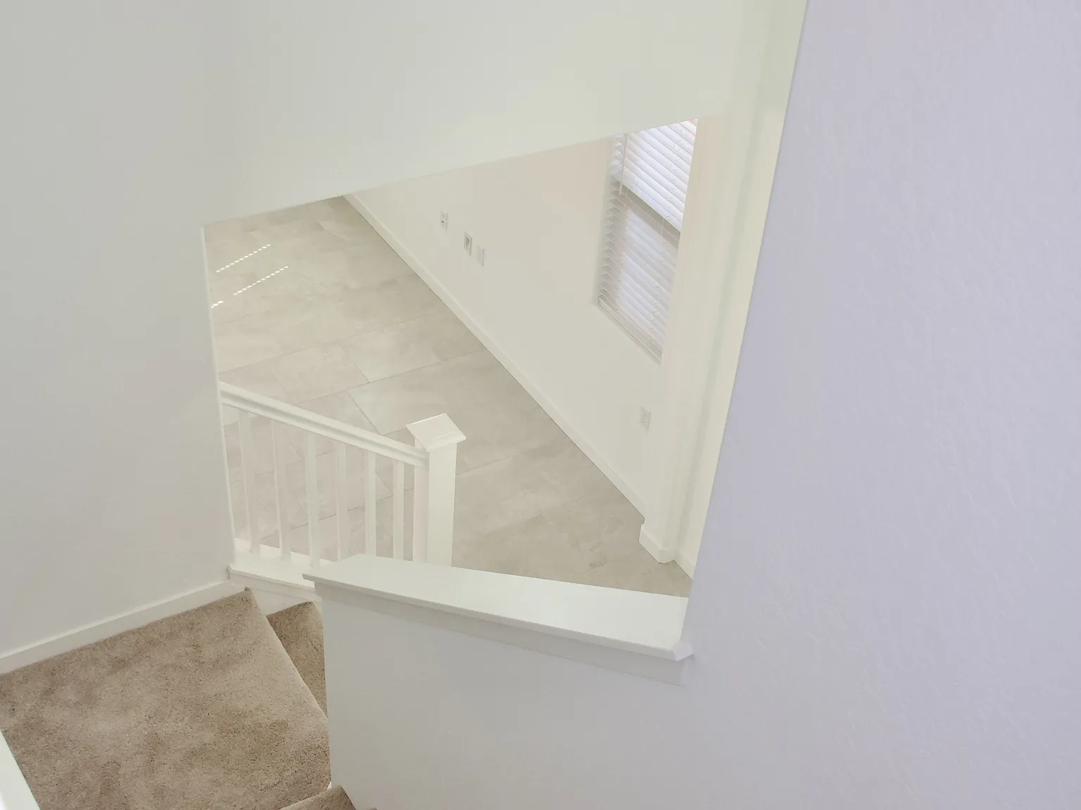 3 bed, 2.5 bath, 1713 sqft, $2,975 — Photo 4