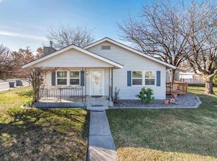 1901 Kuhn St, Richland, WA 99352