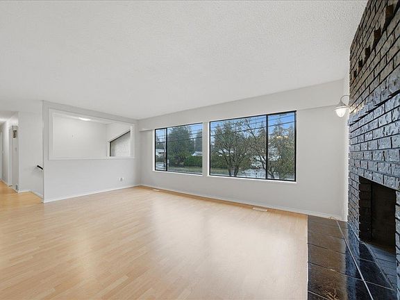 5th image of 19575 Hammond Rd