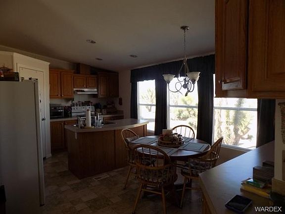 4th image of 17757 N Oak Dr