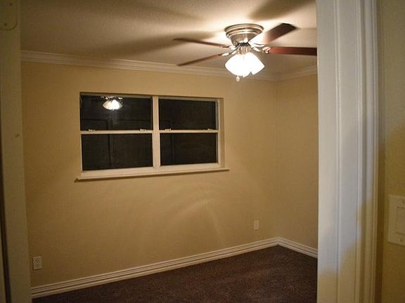 5th image of 2507 Skylark Dr