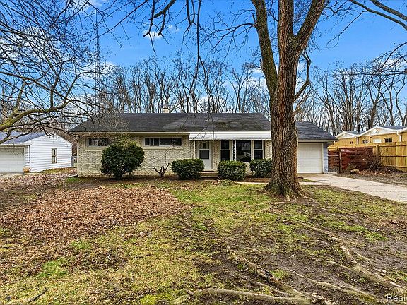 2nd image of 3485 Hammerberg Rd