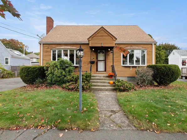 18 Bartholomew Ter, Peabody, MA 01960