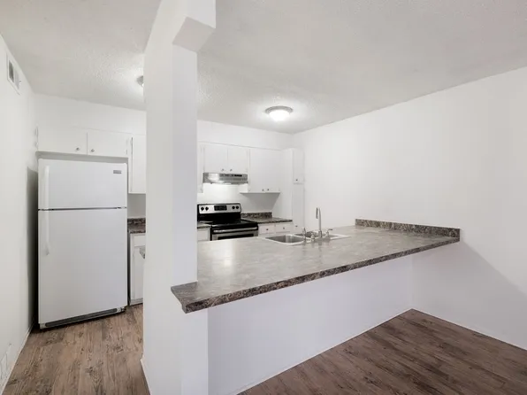 404 E Park Ave, San Antonio, TX