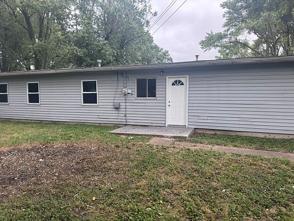 4th image of 1132 Saint Stephens Dr