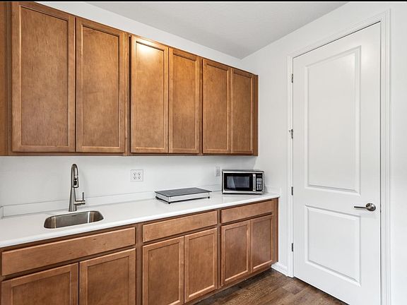 3rd image of 13512 Stevenson Ln #13512