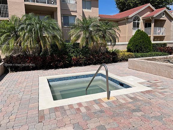 3rd image of 10630 SW 157th Ct APT 306