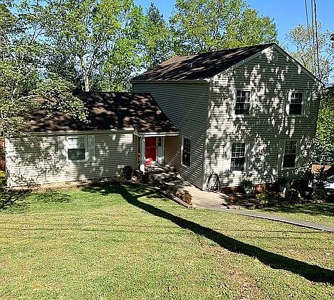 3rd image of 66 Brent Dr