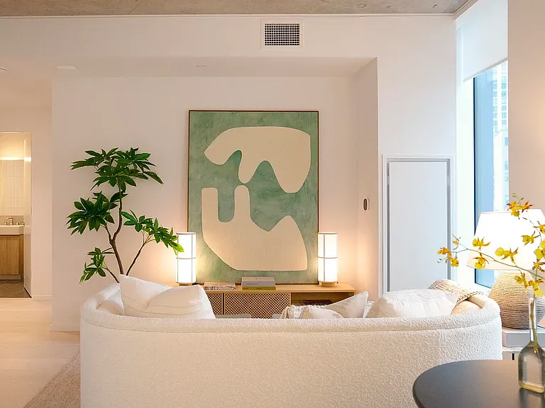 505 State St #14B — Photo 3