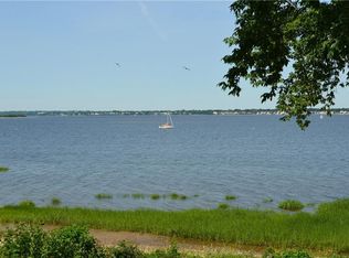 58 Bluff Ave, Warwick, RI 02889