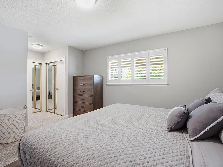 4657 Brenda Cir — Photo 23