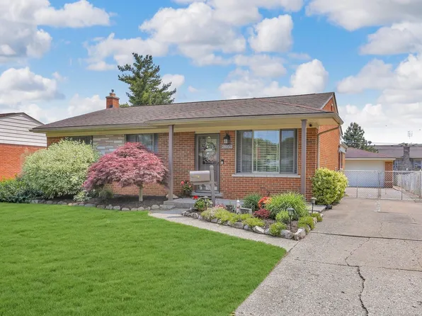 28052 Loretta Ave, Warren, MI 48092