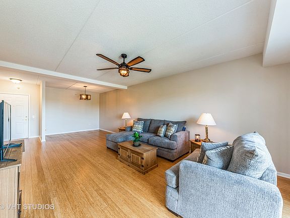 3rd image of 100 N Milwaukee Ave Unit 1-504