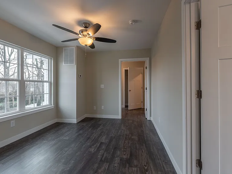719 S. Main Ave — Photo 29