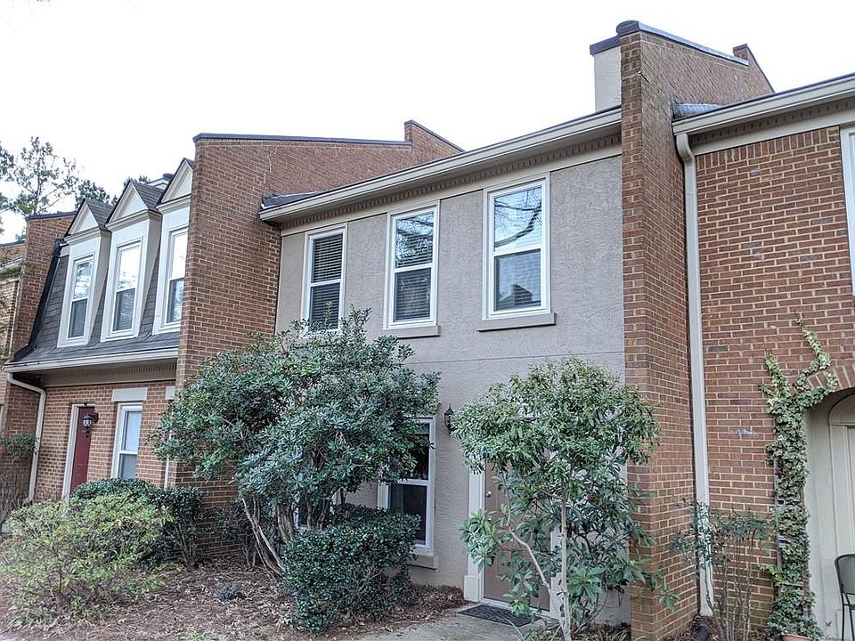 1st image of 4163 Oakwood Way