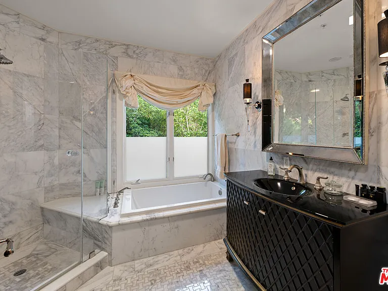 1404 Dawnridge Dr — Photo 53