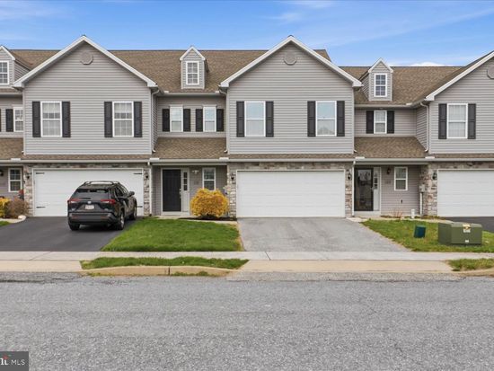 118 Braeburn Way, Palmyra, PA 17078