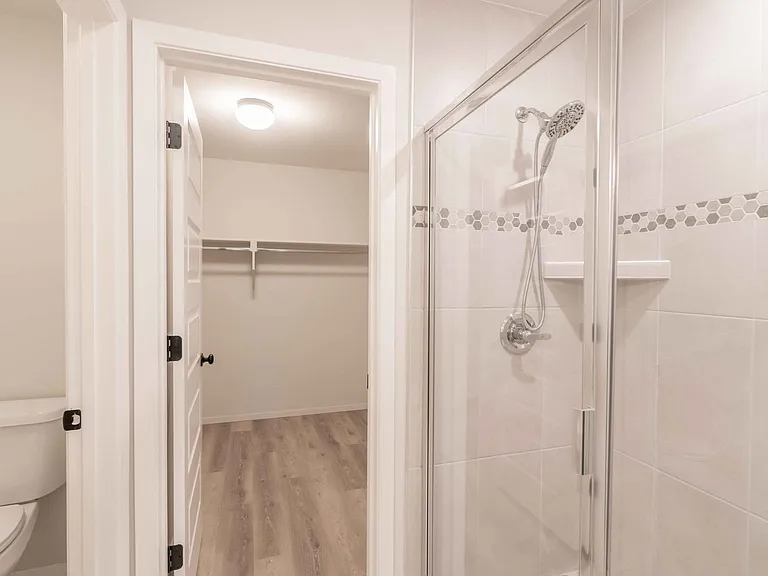 12461 S Lakewood Ave — Photo 19